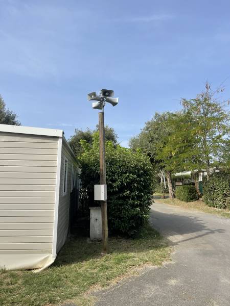 Installation d'un système de sonorisation évacuation au camping de la Plage Mimizan dans les Landes