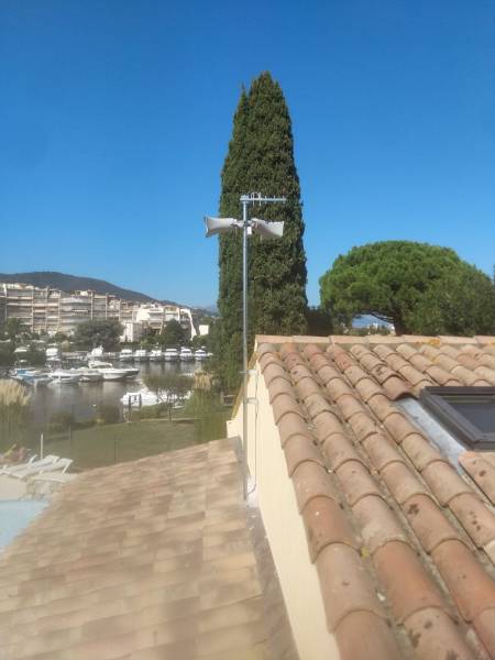 Installation d'un système de sonorisation numérique pour la sécurité et l'évacuation dans un camping à proximité de Hyères 83